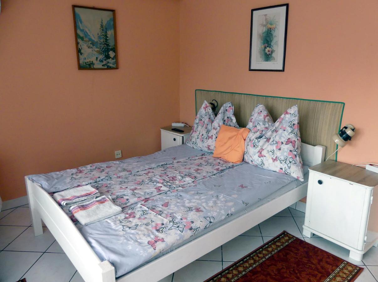Hepphaz Apartment Harkány Екстериор снимка
