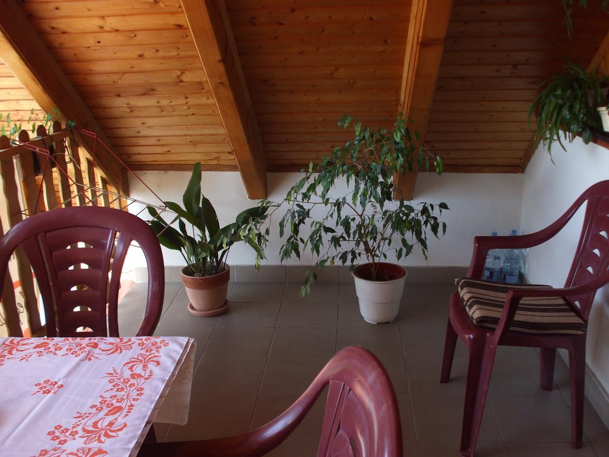 Hepphaz Apartment Harkány Екстериор снимка